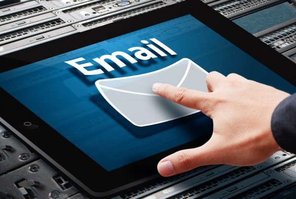 email marketing tablet