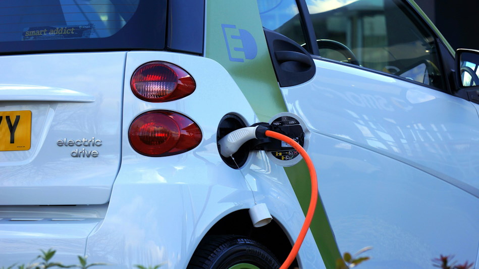 las mejores tarifas para coches eléctricos en Eligenio